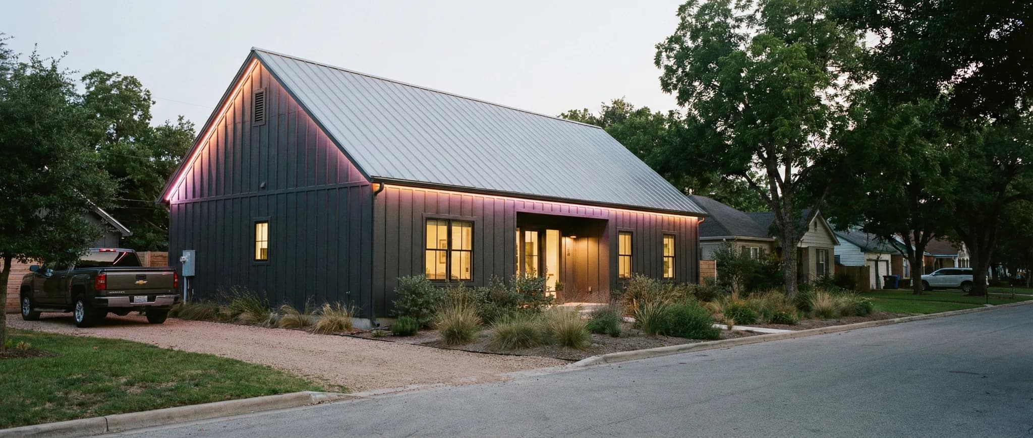 Permanent exterior lighting in Roseville